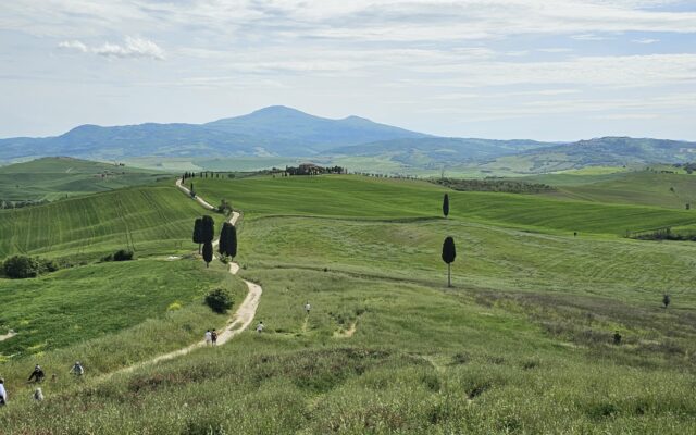 Val d'Orcia Sange ebike rent